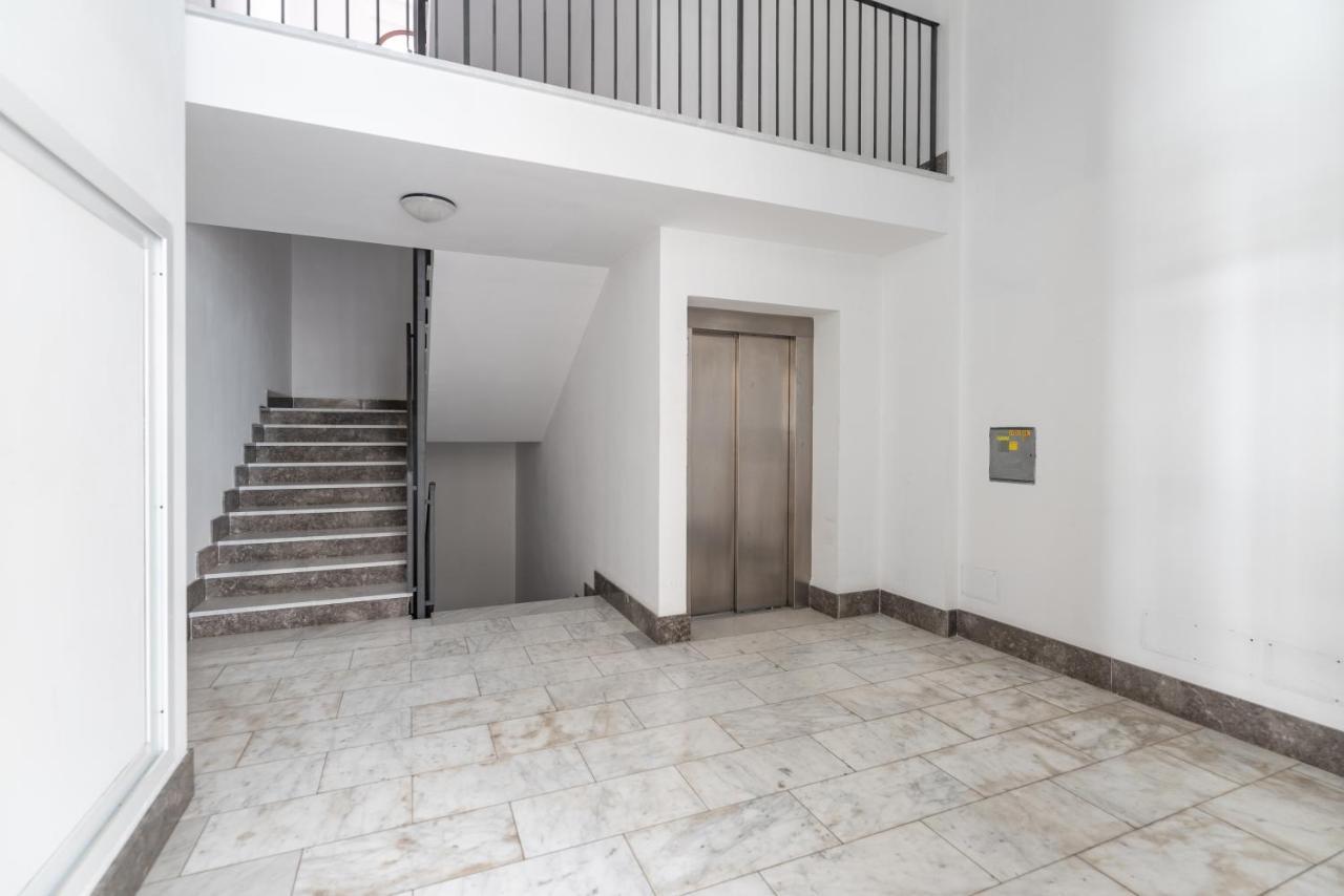 Malu Holiday Apartment-Palazzo Quaroni Palermo Exterior foto